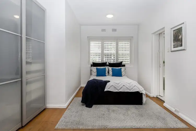 Third view of Homely studio listing, 5/4 McDonald Street, Potts Point NSW 2011