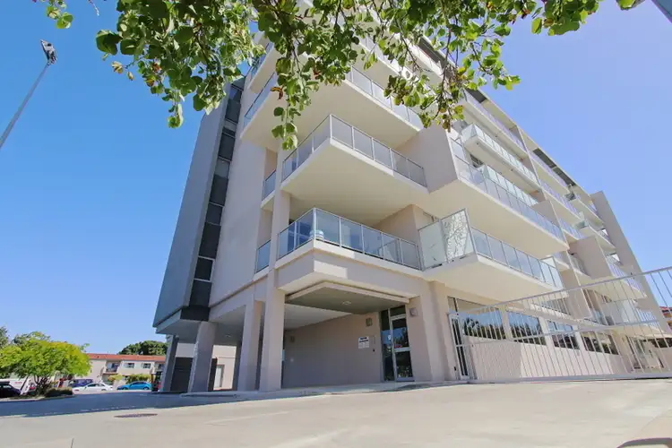 17/880 Canning Highway, Applecross WA 6153