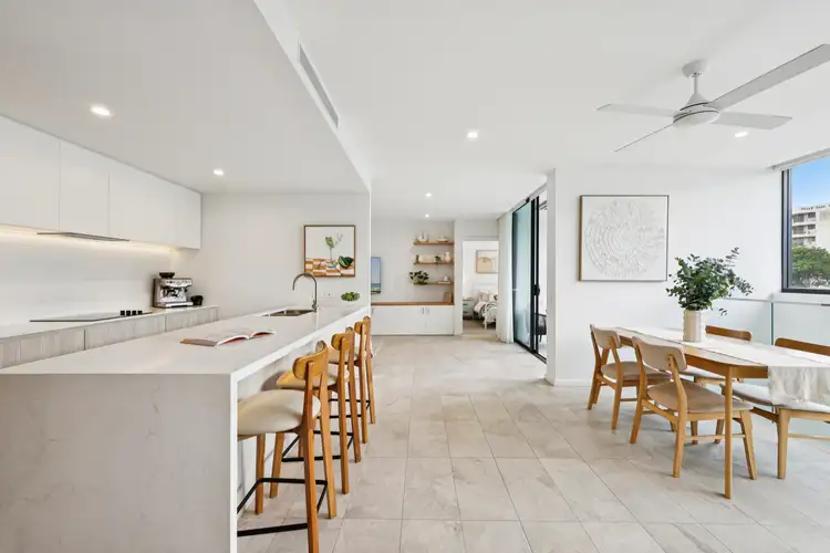 Fifth view of Homely villa listing, 204/5 Nyrang Avenue, Palm Beach QLD 4221