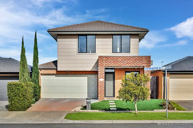 8 Cherrington Avenue, Officer VIC 3809
