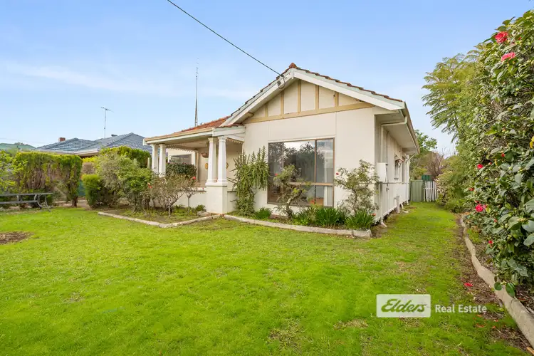 5 Buckby Road, Harvey WA 6220