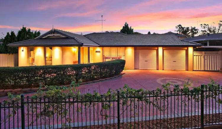 2 Butia Way, Stanhope Gardens NSW 2768