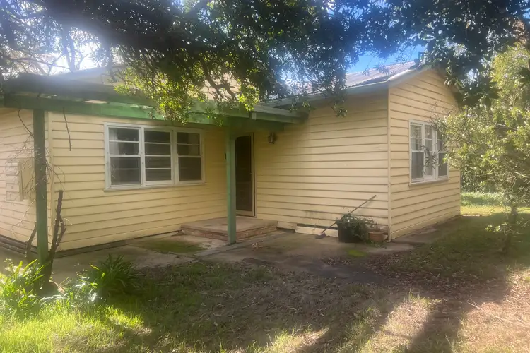 8243 Murray River Road, Walwa VIC 3709