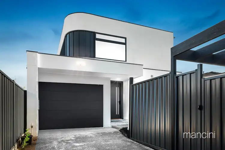 2/7 David Street, Altona VIC 3018