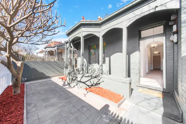 11 Military Road, Neutral Bay NSW 2089