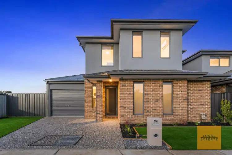 94 Lakewood Boulevard