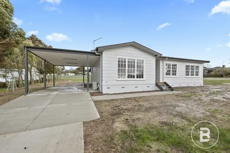27 Burke Street, Beaufort VIC 3373