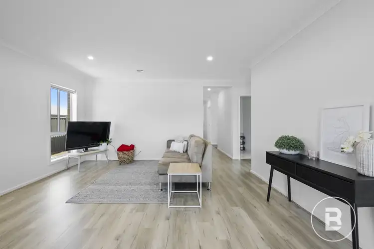 Third view of Homely house listing, 19 Estlley Court, Canadian VIC 3350