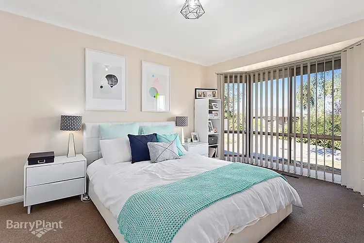 Fifth view of Homely house listing, 1/6 Clark Court, Berwick VIC 3806