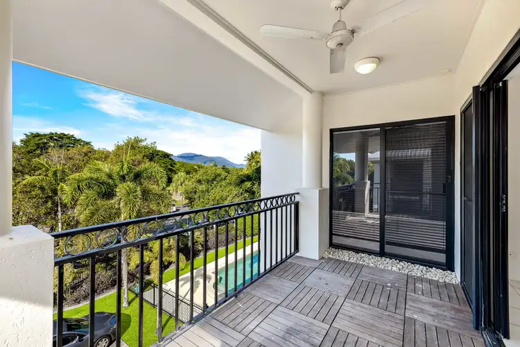15/293-301 Esplanade, Cairns North QLD 4870