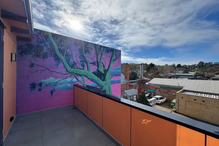 1/61 Forest Street, Castlemaine VIC 3450