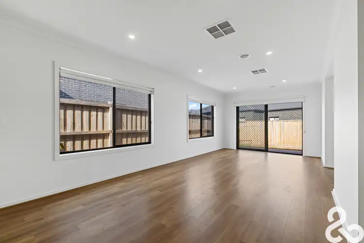 Third view of Homely house listing, 3 Raindrop Circuit, Fraser Rise VIC 3336