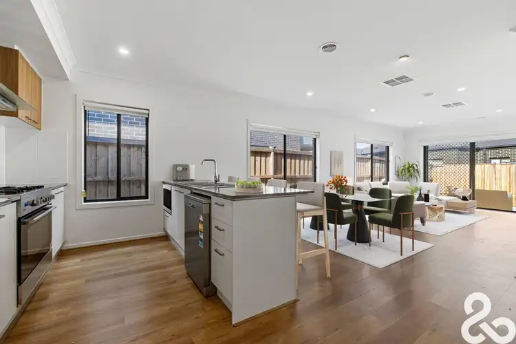 Fourth view of Homely house listing, 3 Raindrop Circuit, Fraser Rise VIC 3336