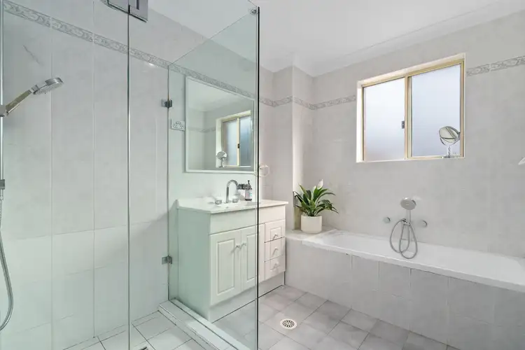 Sixth view of Homely unit listing, 10/50-56 Talara Road, Gymea NSW 2227