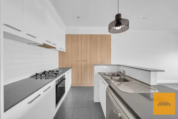 Third view of Homely house listing, 2/9 Cooloongup Crescent, Harkness VIC 3337