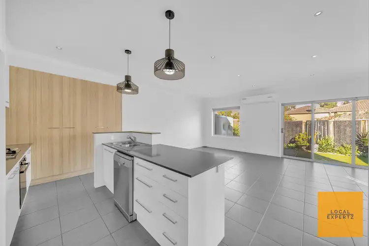 Fourth view of Homely house listing, 2/9 Cooloongup Crescent, Harkness VIC 3337