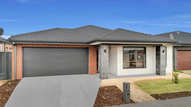Second view of Homely house listing, 82 Eaglemont Drive, Strathtulloh VIC 3338