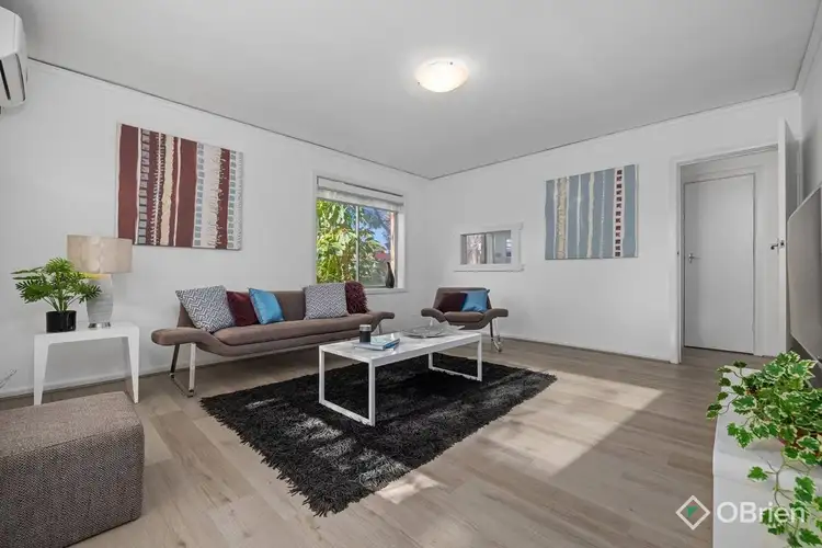 Second view of Homely apartment listing, 1/7 Bent Street, Bentleigh VIC 3204