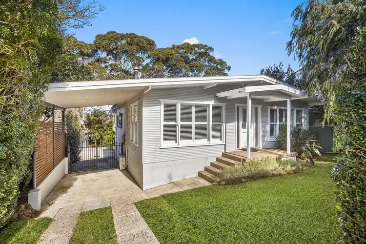 33 McArthur Parade, Mangerton NSW 2500