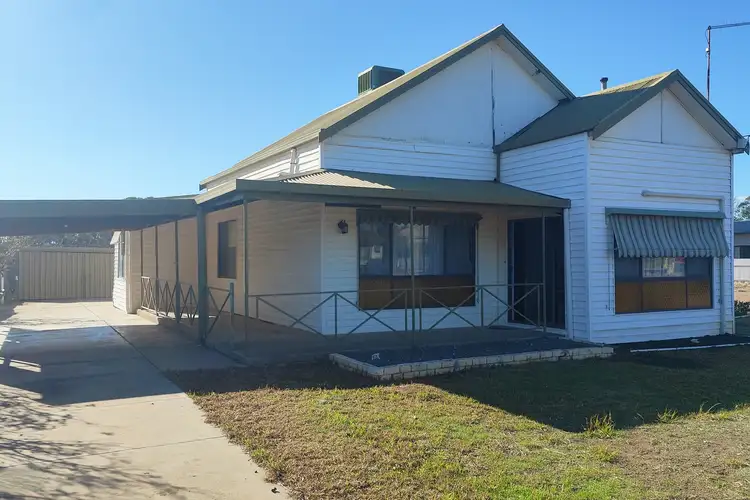 185 Woods Street, Donald VIC 3480
