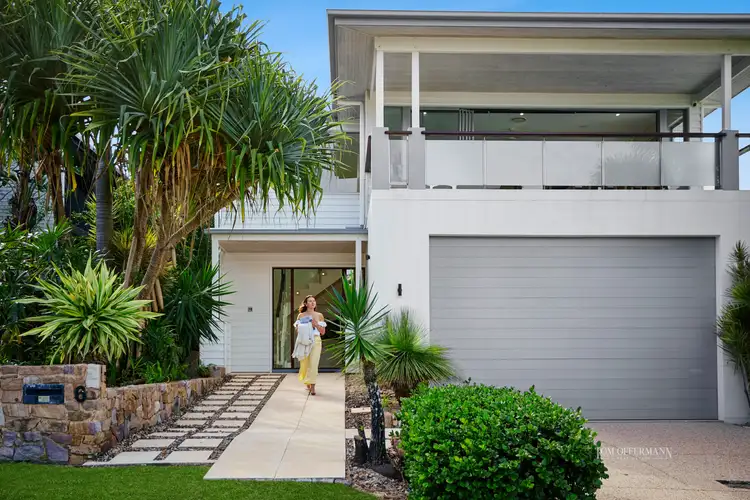 6 Maher Terrace, Sunshine Beach QLD 4567