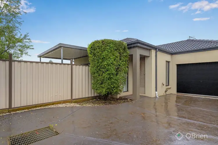Main view of Homely unit listing, 4/6 Granholm Grove, Harkness VIC 3337