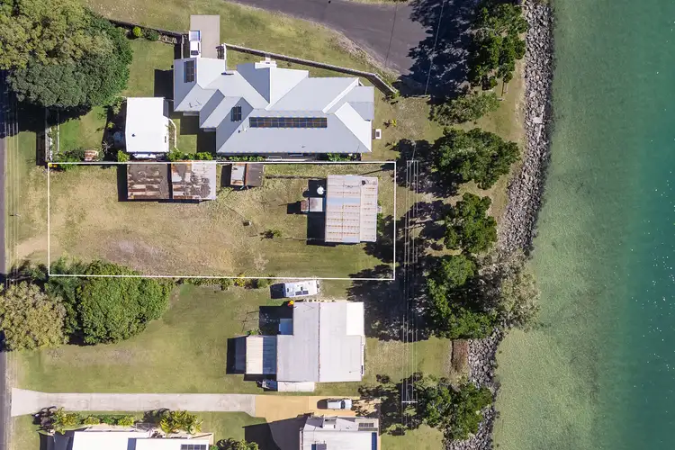 6 Moreton Street, Toogoom QLD 4655