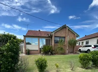 35 Irrawang Street, Raymond Terrace NSW 2324