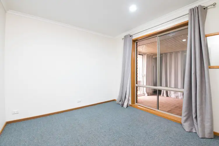 Fifth view of Homely unit listing, 12/2 West Road, Buronga NSW 2739