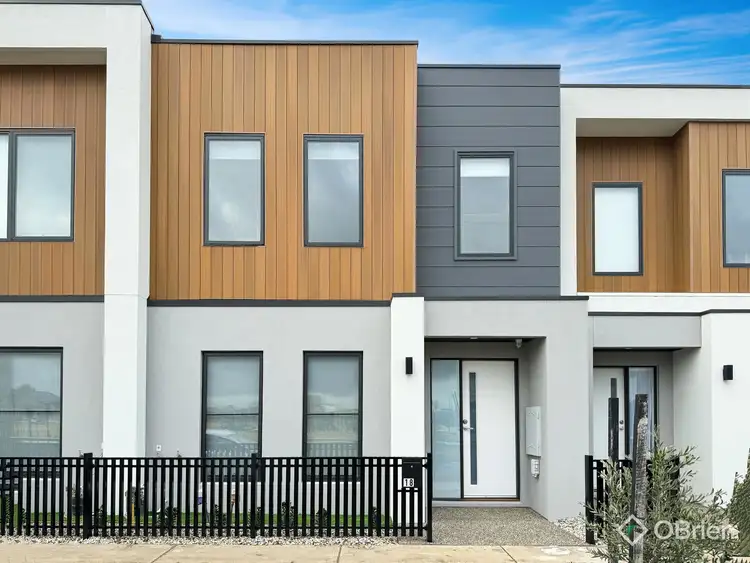 Main view of Homely townhouse listing, 18 Officer Avenue, Clyde VIC 3978