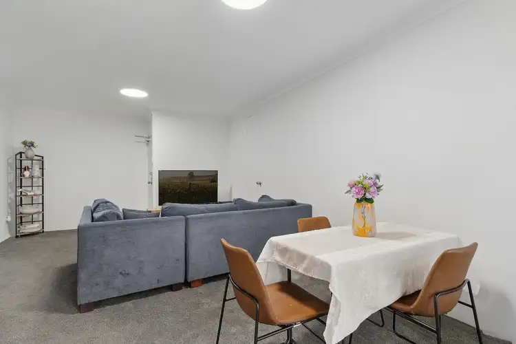 Main view of Homely unit listing, 9/5-7 English Street, Kogarah NSW 2217