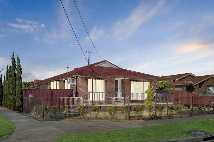 37 Murchison Crescent, Clayton South VIC 3169