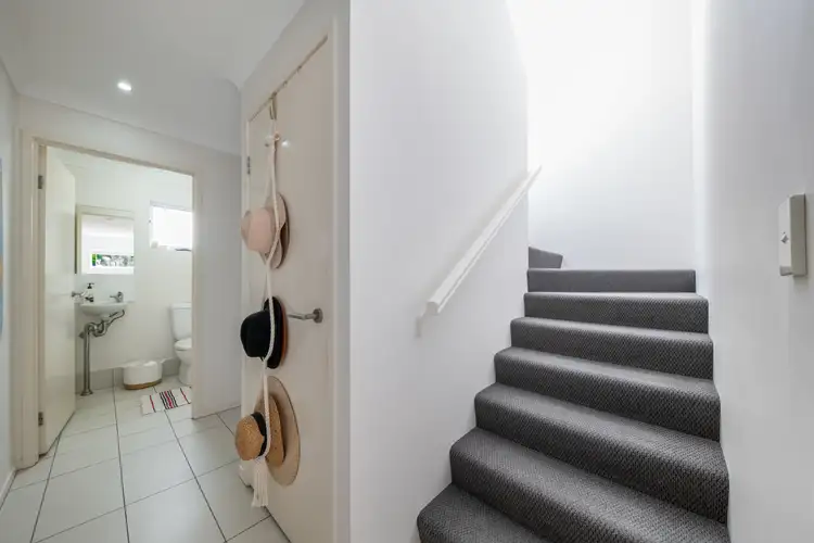 Sixth view of Homely unit listing, 10/65 Manooka Drive, Cannonvale QLD 4802