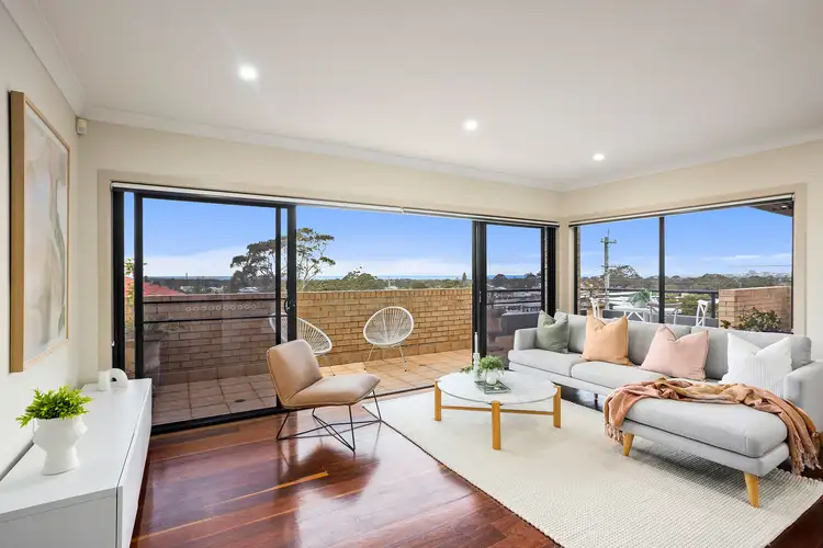 1/37 The Avenue, Corrimal NSW 2518