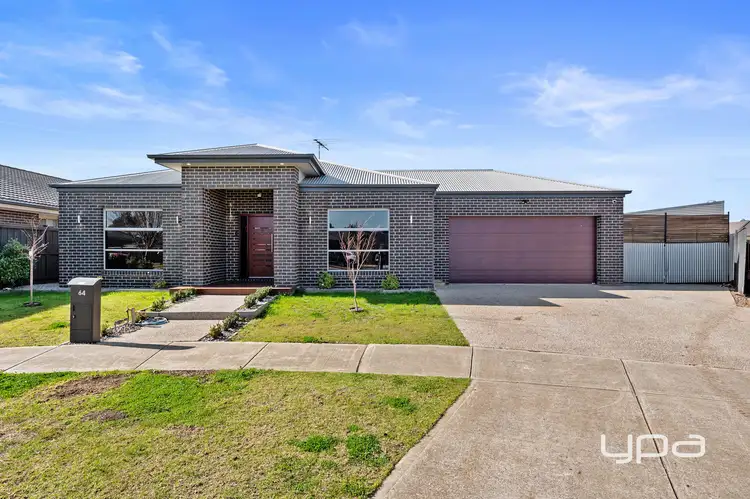 64 Gallery Avenue, Harkness VIC 3337