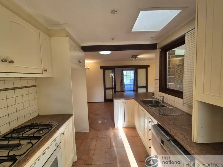 Second view of Homely house listing, 6 Maitland Close, Mulgrave VIC 3170