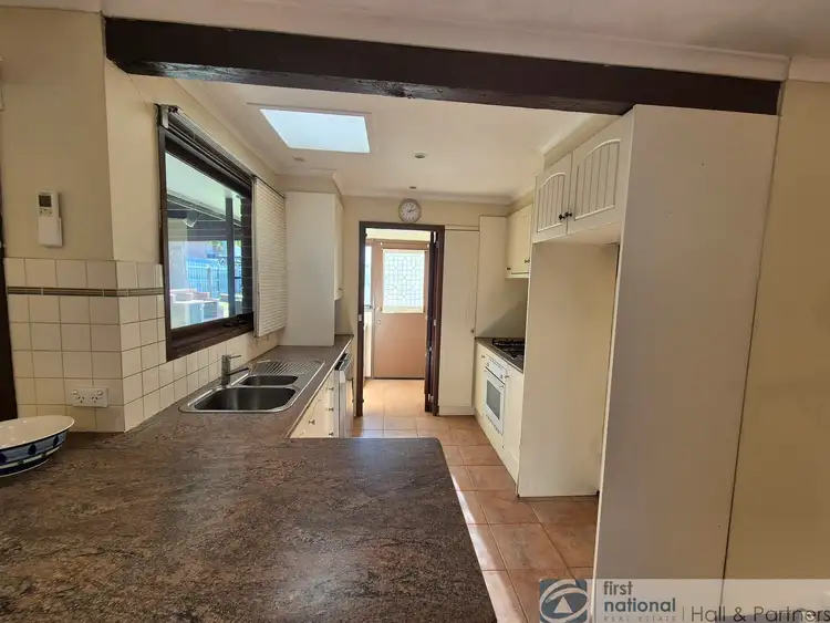 Third view of Homely house listing, 6 Maitland Close, Mulgrave VIC 3170