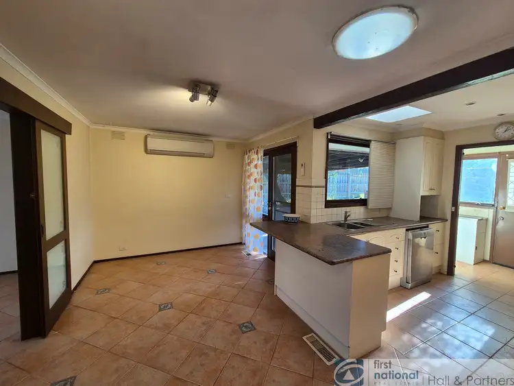 Fourth view of Homely house listing, 6 Maitland Close, Mulgrave VIC 3170