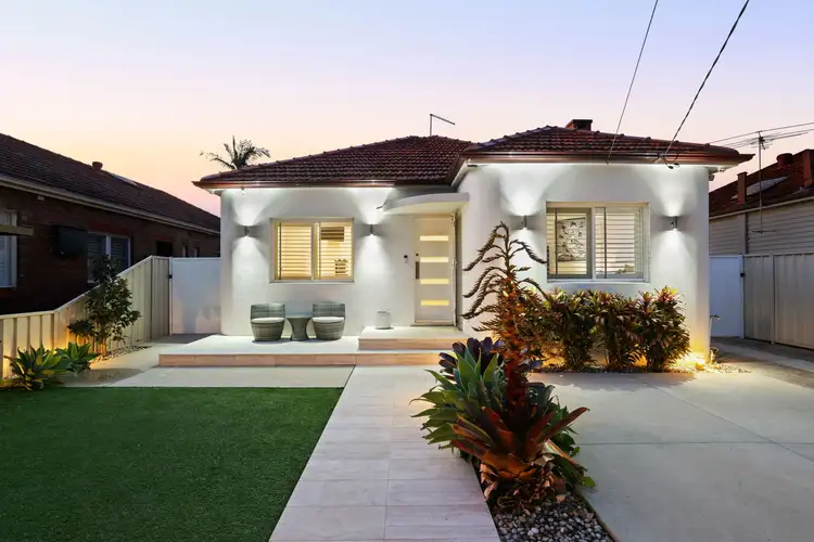 25 Yandarlo Street, Croydon Park NSW 2133