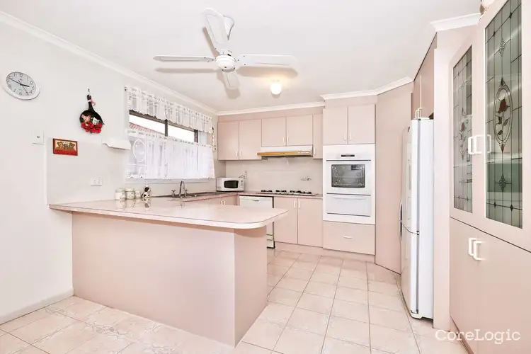 Fifth view of Homely house listing, 5 Smeaton Court, Craigieburn VIC 3064