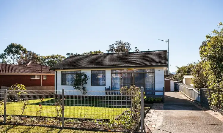 26 Roberts Avenue, Barrack Heights NSW 2528