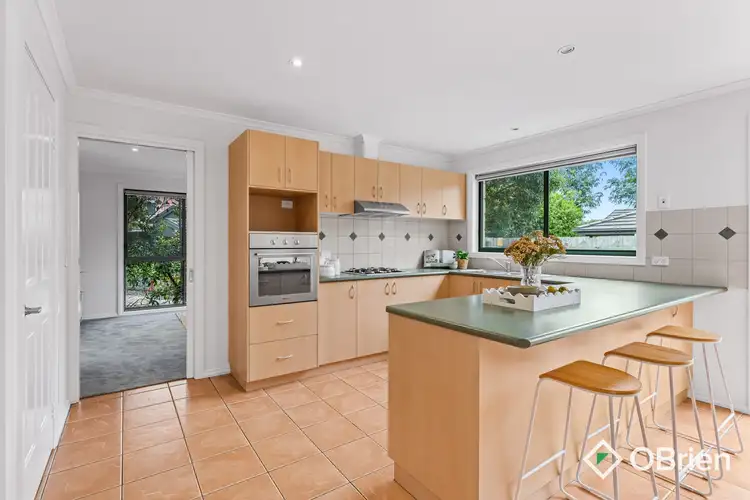 Sixth view of Homely unit listing, 8/29 Golf Links Road, Frankston VIC 3199