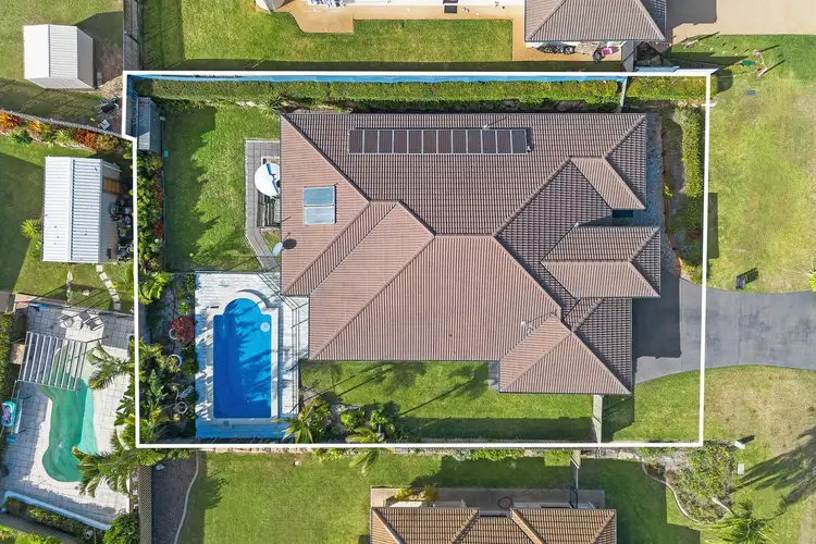 33 Nagle Drive, Norman Gardens QLD 4701