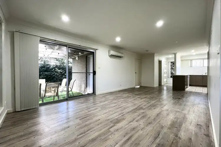 Third view of Homely house listing, 6/50 Moore Street, Birmingham Gardens NSW 2287