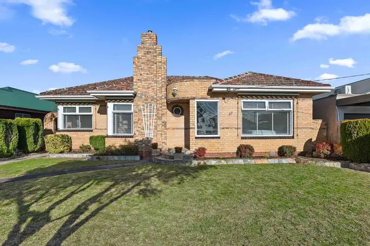 38 Fraser Avenue, Edithvale VIC 3196