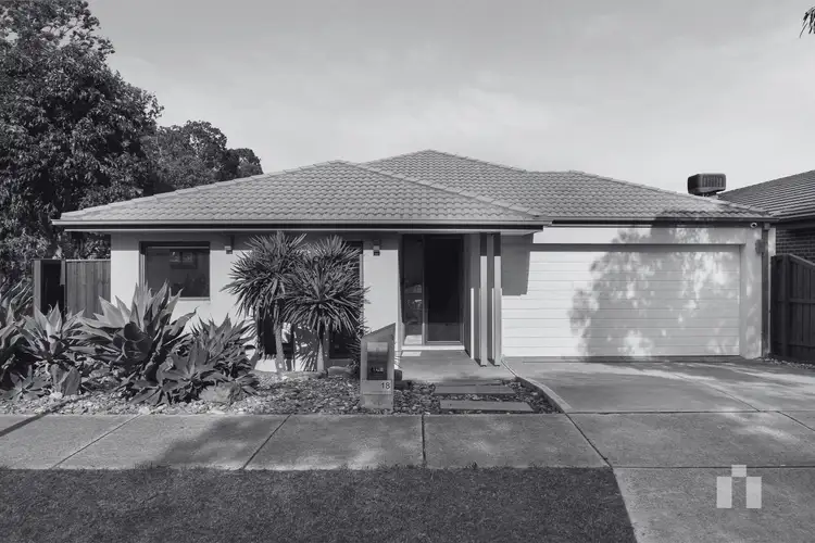 18 One Tree Road, Doreen VIC 3754
