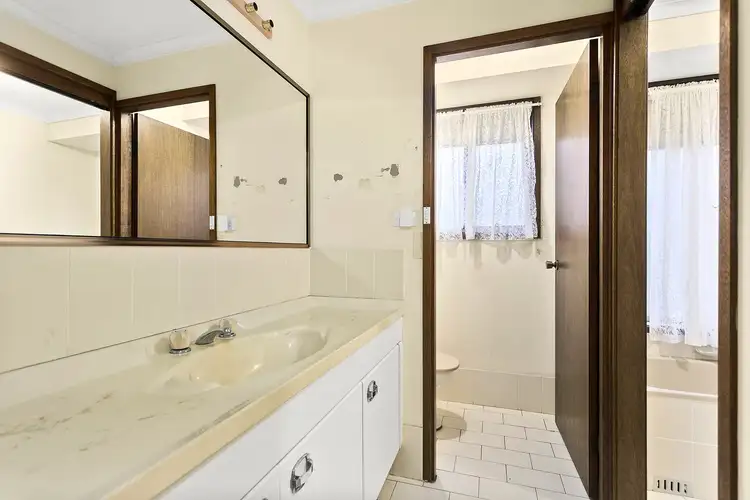 Sixth view of Homely house listing, 10 Sierra Drive, Horsley NSW 2530