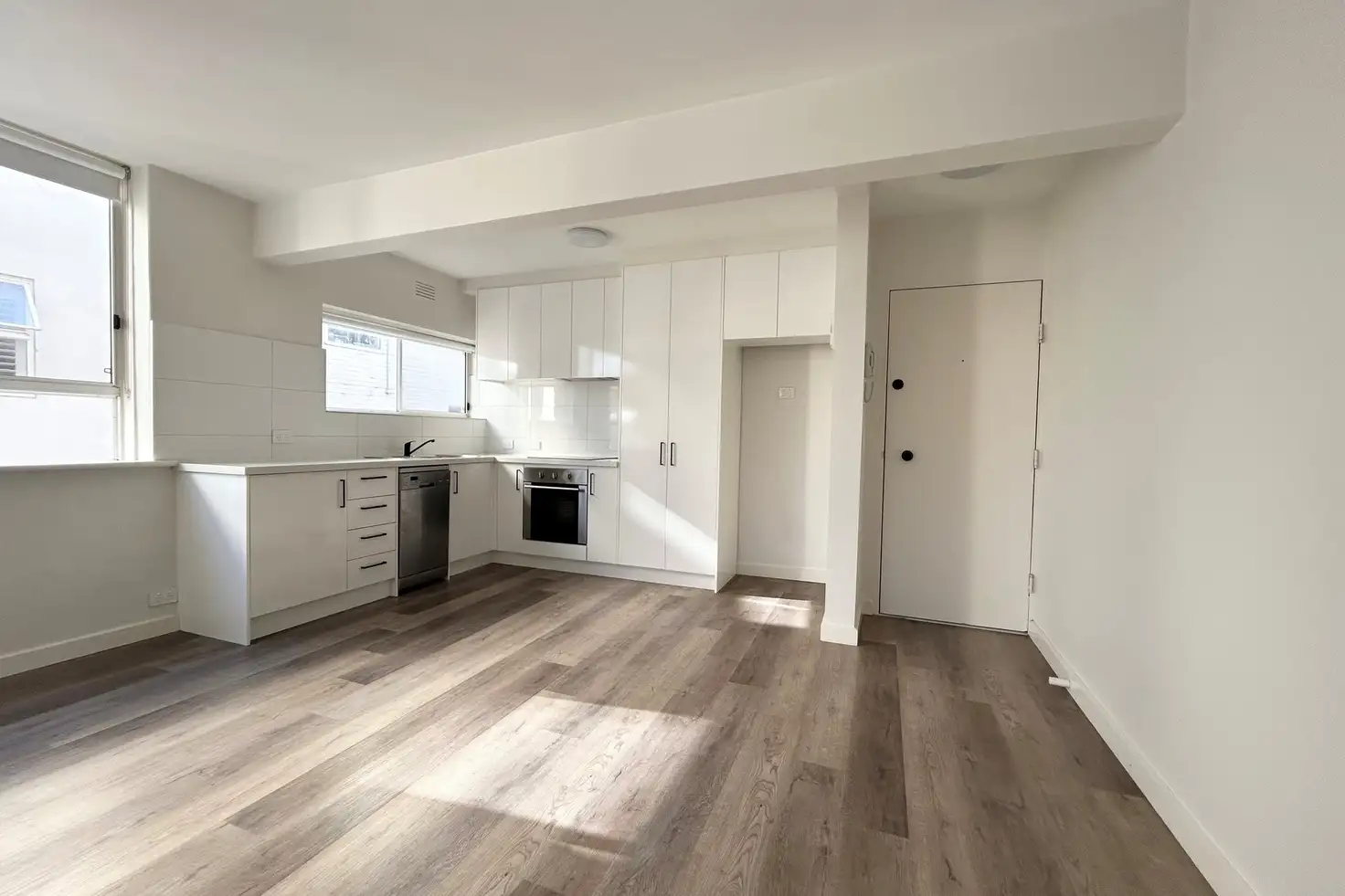 Main view of Homely apartment listing, 2/61 Davis Avenue, South Yarra VIC 3141