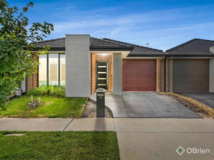 Second view of Homely house listing, 39 Springleaf Avenue, Clyde North VIC 3978