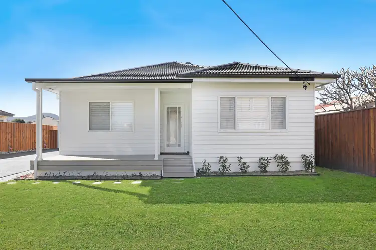 2 Grace Street, Unanderra NSW 2526